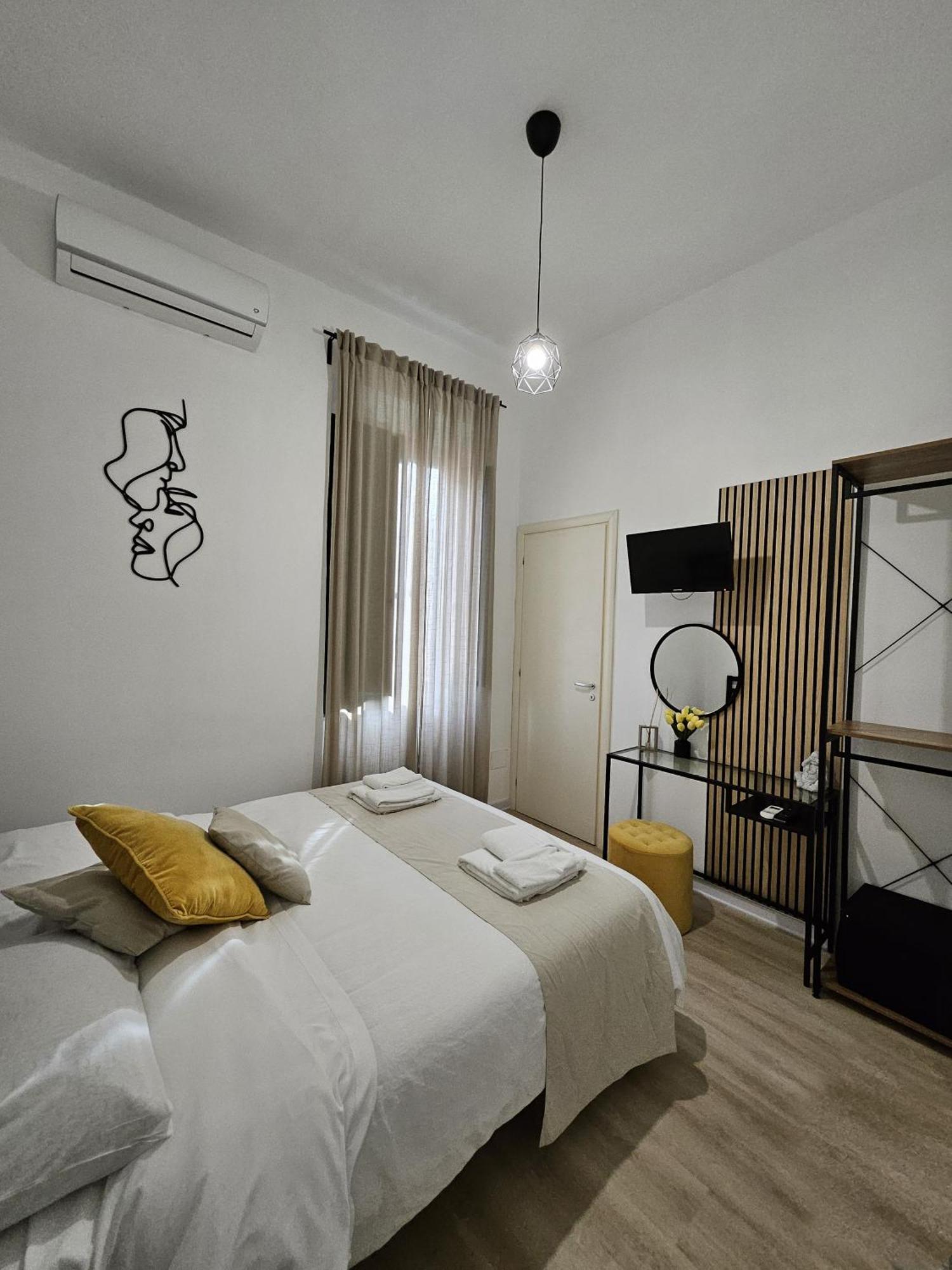 B&B Green Stazione Centrale E Centro Реджо-Калабрія Екстер'єр фото